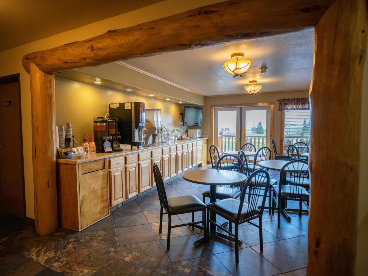 Mountain Vista Hotel 웨스트 엘로스톤 외부 사진