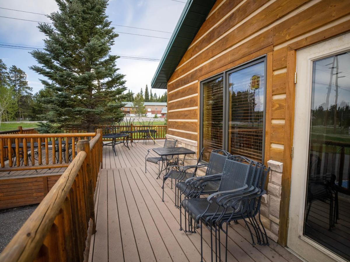 Mountain Vista Hotel 웨스트 엘로스톤 외부 사진