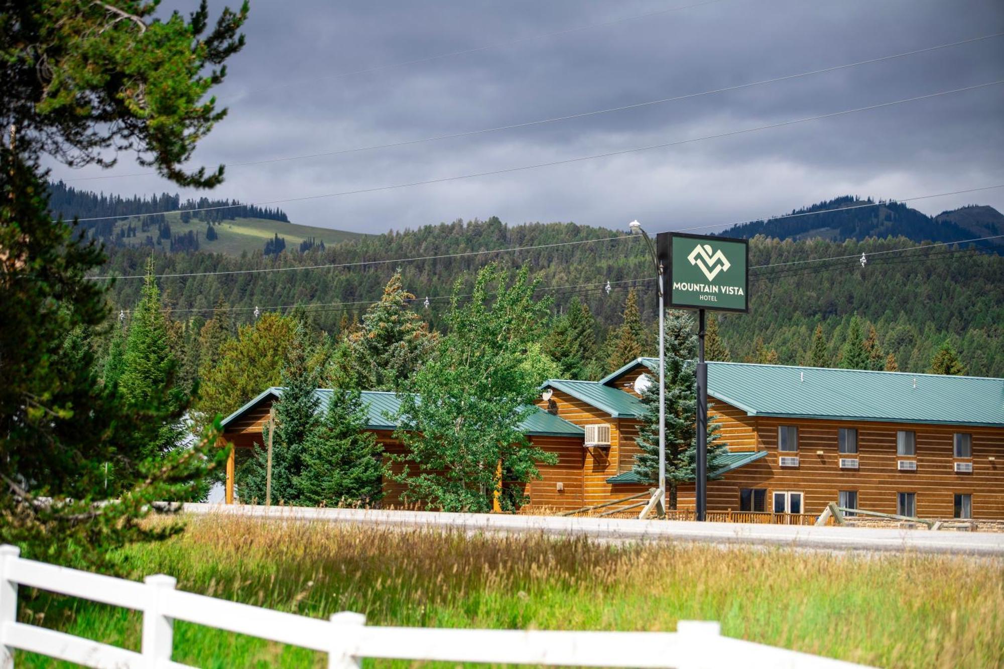 Mountain Vista Hotel 웨스트 엘로스톤 외부 사진